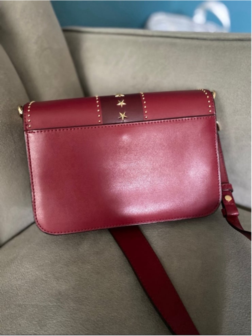 NWOT Michael Kors Sloan Editor Shoulder Bag – Red Leather with Gold Star Studs - Picture 6 of 9